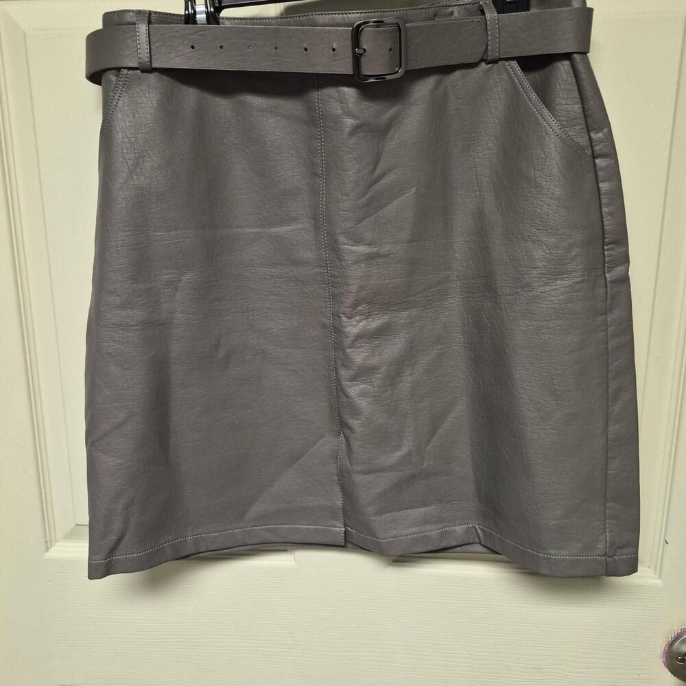 Molly-bracken Women's Grey and Silver Skirt